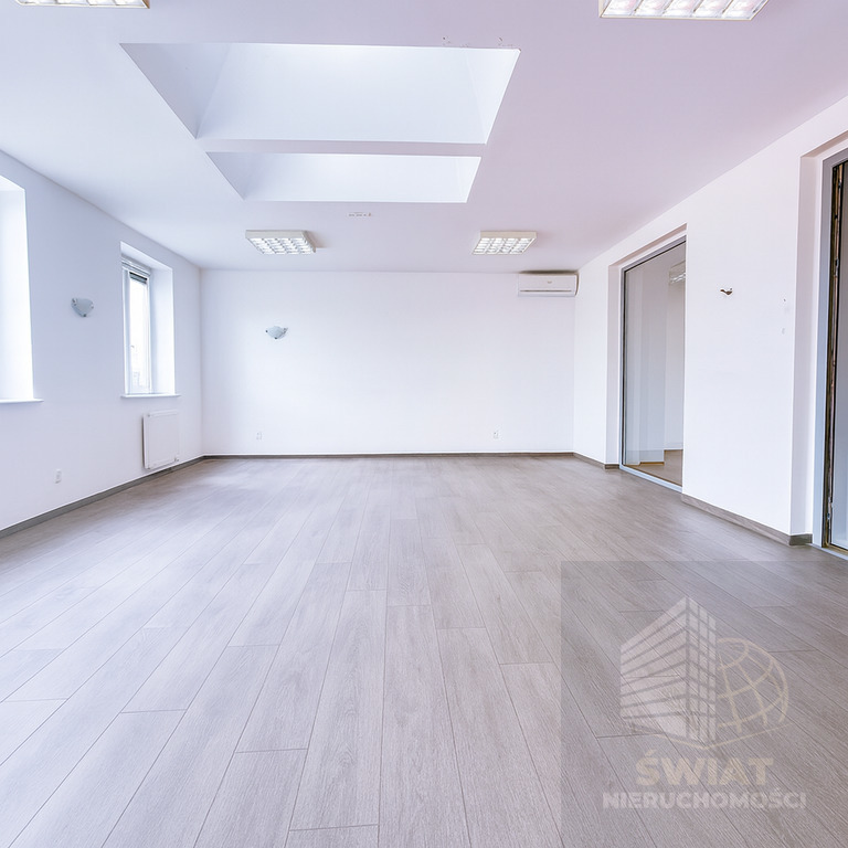 Lokal na wynajem 120 m2 (4)