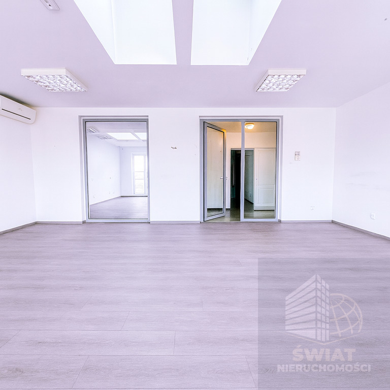 Lokal na wynajem 120 m2 (11)