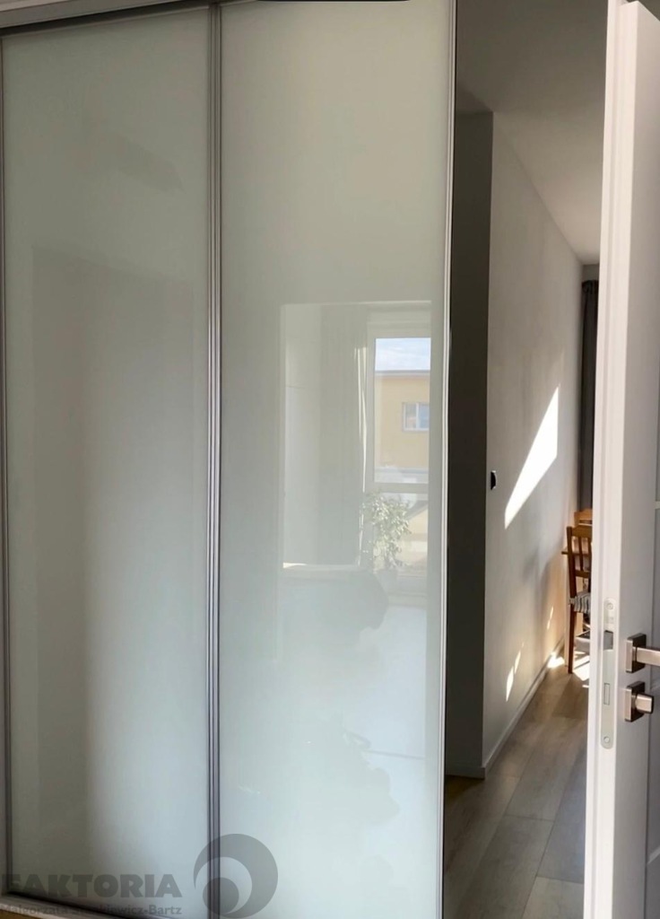 Stare Miasto 2 pok. 33,9 m2+antresola, taras 11m2 (13)