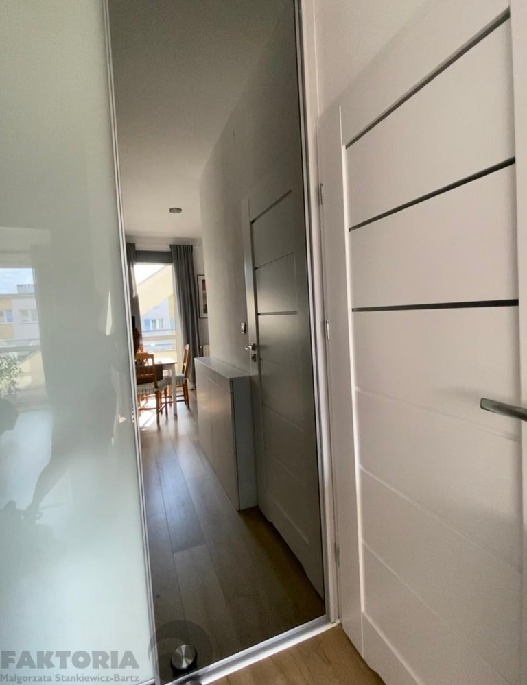 Stare Miasto 2 pok. 33,9 m2+antresola, taras 11m2 (14)