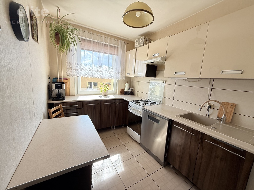 Pogodno 2 pokoje + balkon + piwnica przy Parku (5)