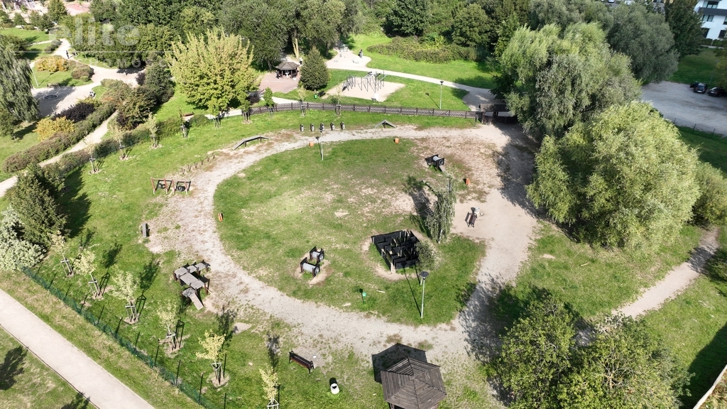 Pogodno 2 pokoje + balkon + piwnica przy Parku (17)