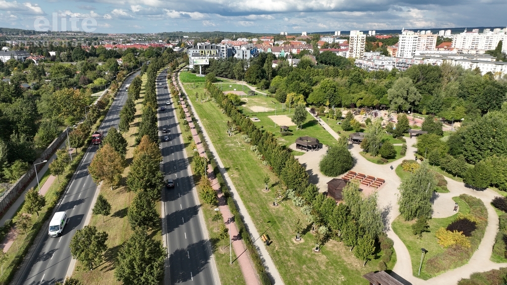 Pogodno 2 pokoje + balkon + piwnica przy Parku (18)