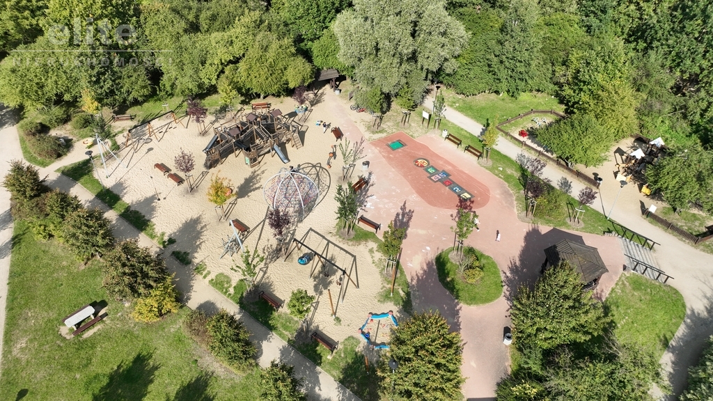 Pogodno 2 pokoje + balkon + piwnica przy Parku (16)