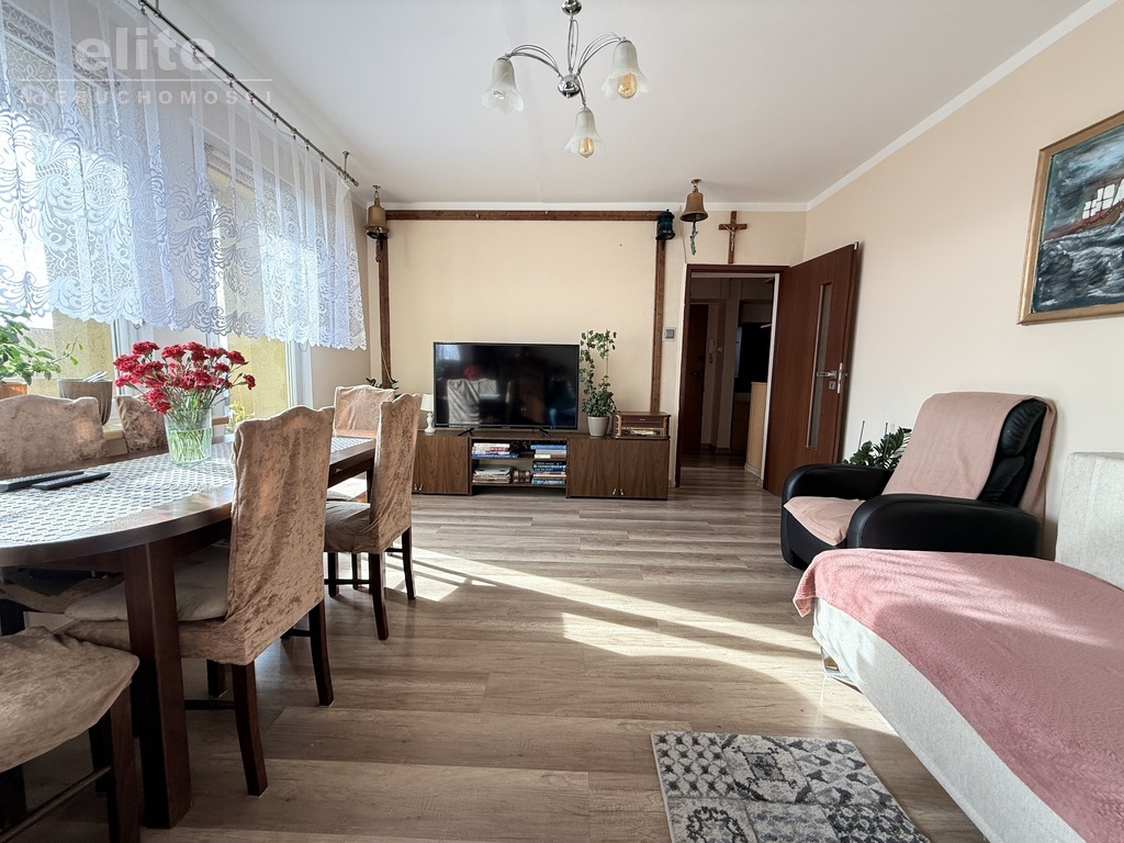 Pogodno 2 pokoje + balkon + piwnica przy Parku (3)