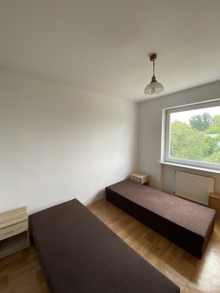 Dom dla pracowników. (4)