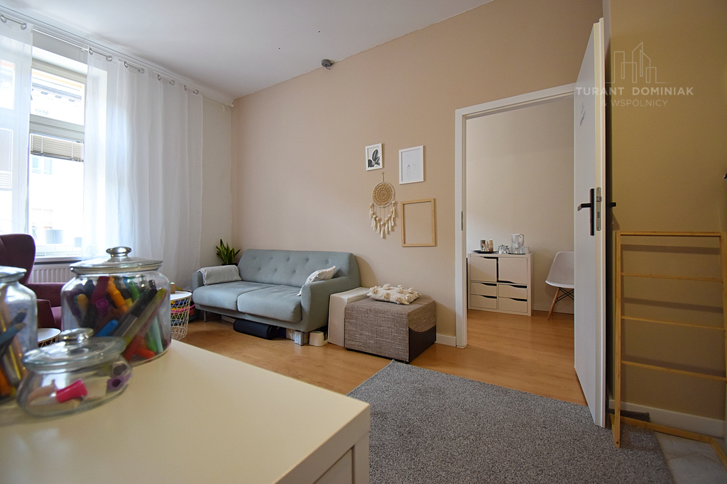 Lokal w kamienicy po rewitalizacji z windą (8)