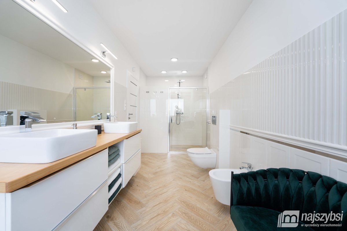 Pogorzelica - nowy dom + dwa apartamenty (19)