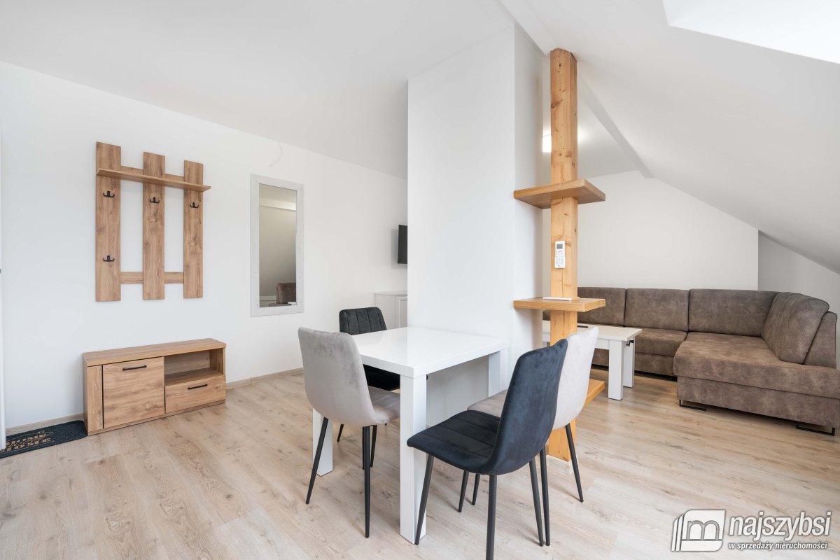 Pogorzelica - nowy dom + dwa apartamenty (31)