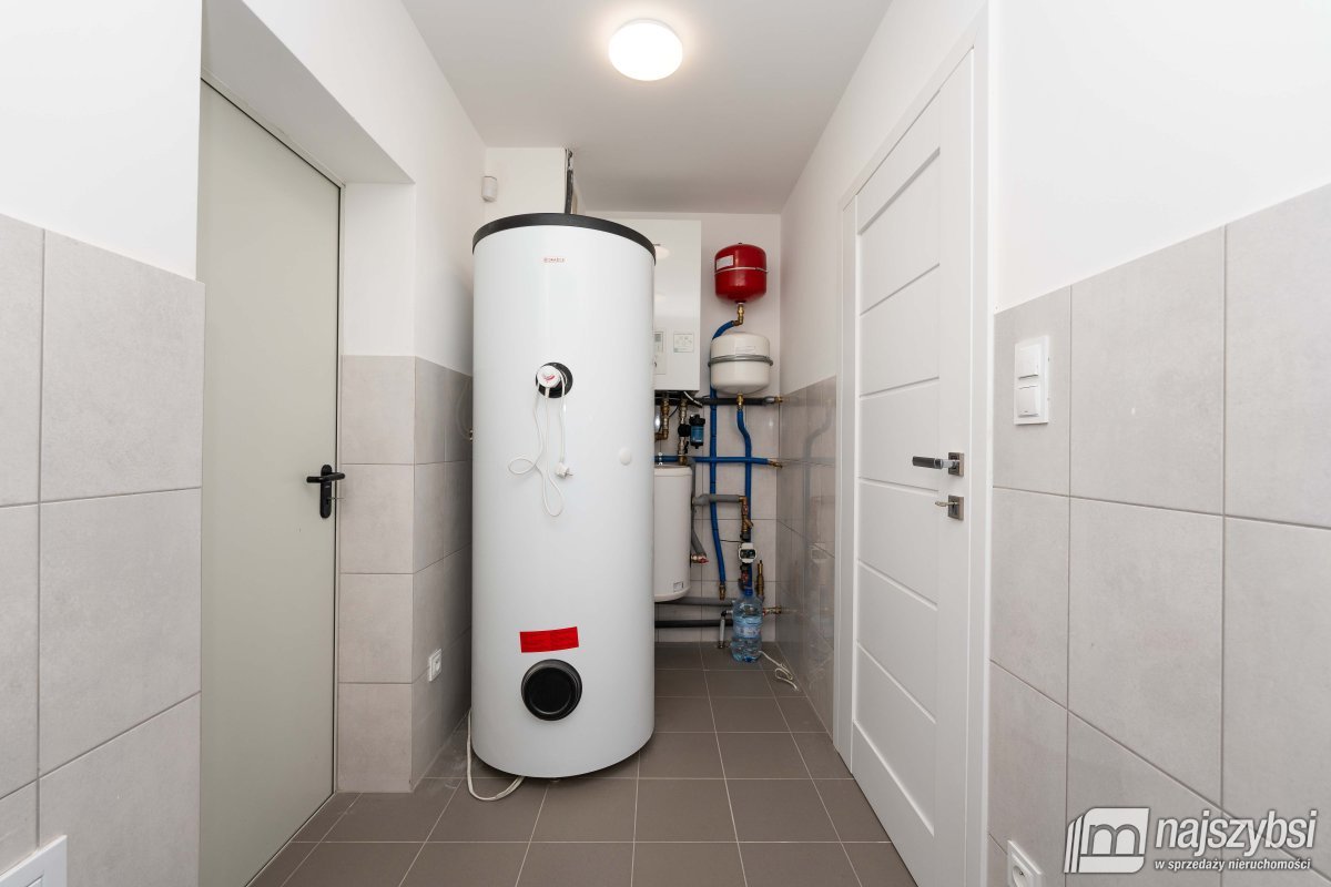 Pogorzelica - nowy dom + dwa apartamenty (34)