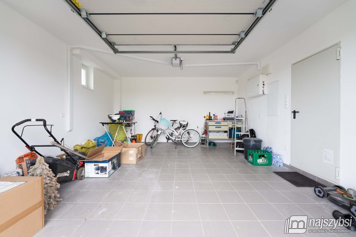 Pogorzelica - nowy dom + dwa apartamenty (35)