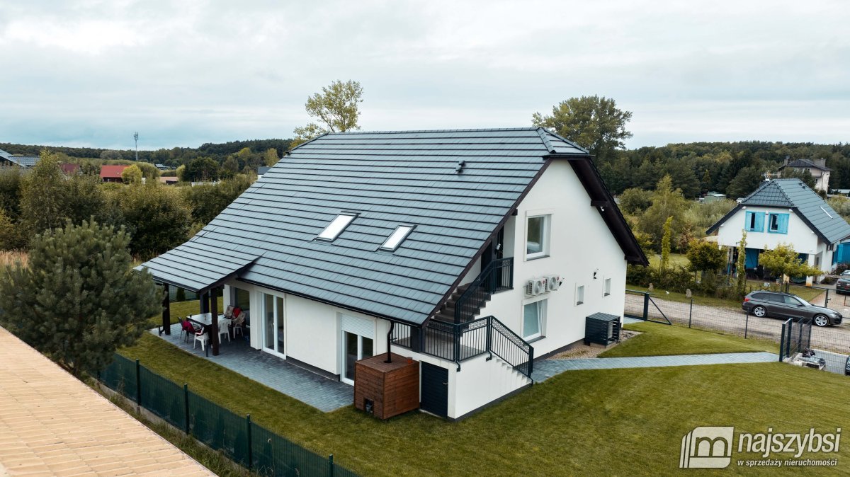 Pogorzelica - nowy dom + dwa apartamenty (37)