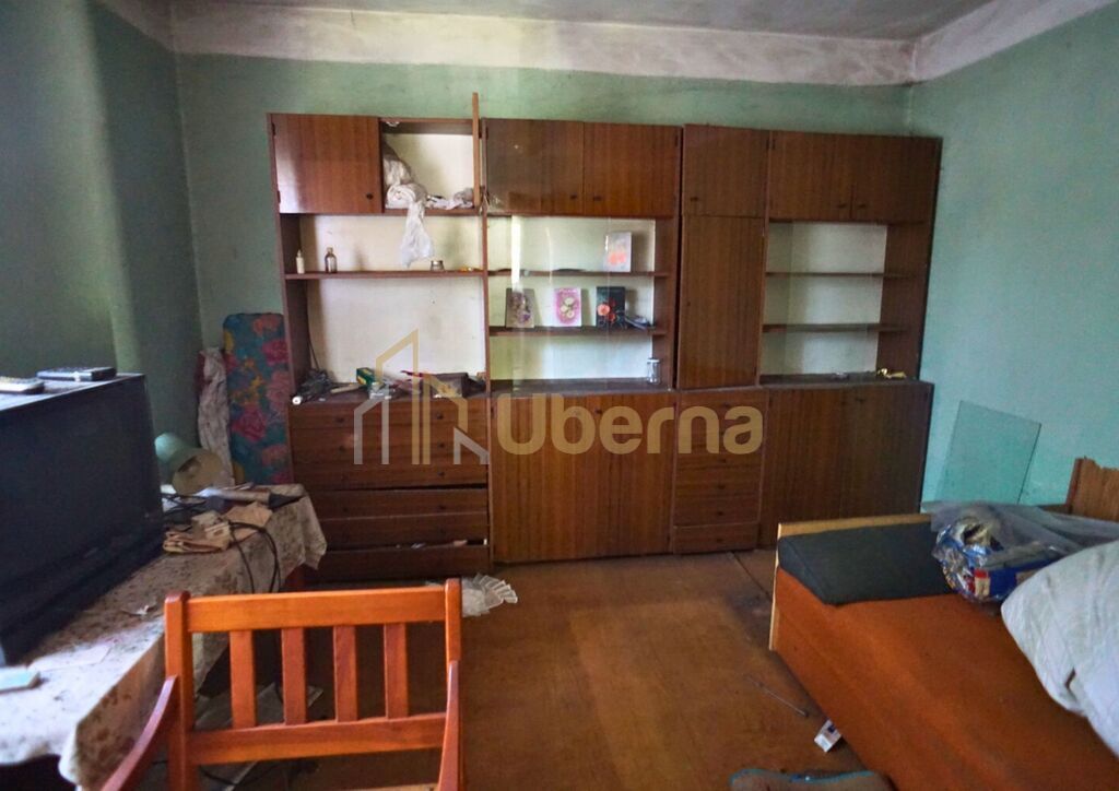 Dom do remontu z dużą działką (9)