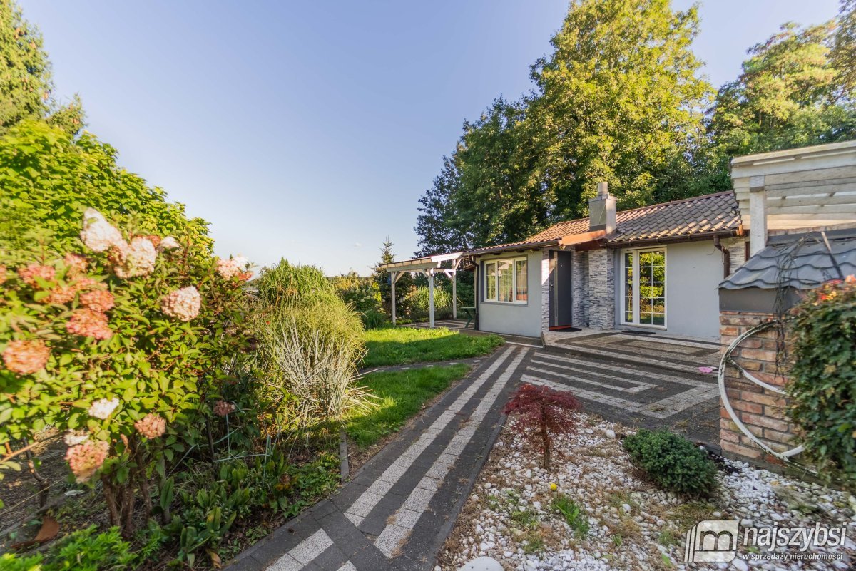 Uroczy dom całoroczny nad rzeką Dziwną (5)