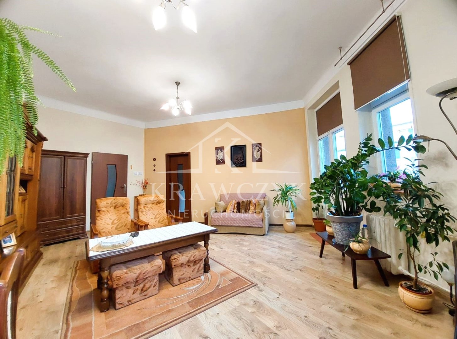 Atrakcyjne mieszkanie trzypokojowe w centrum  (1)