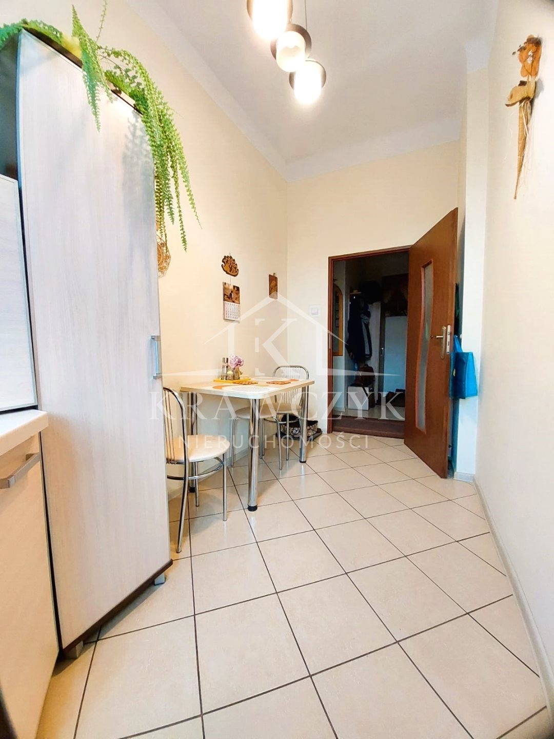 Atrakcyjne mieszkanie trzypokojowe w centrum  (10)