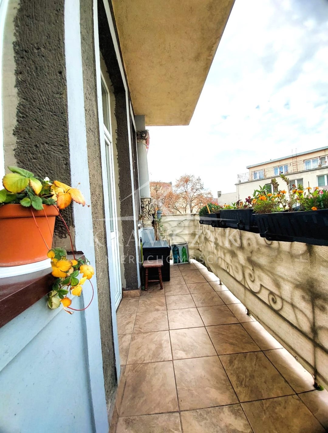 Atrakcyjne mieszkanie trzypokojowe w centrum  (14)