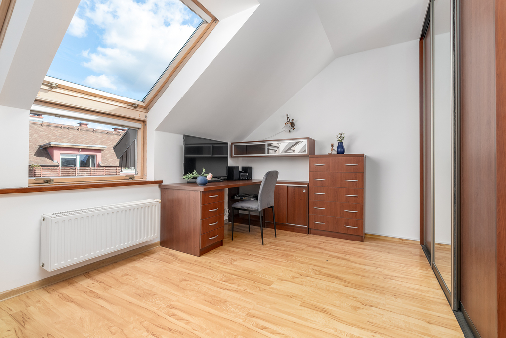 Wyjątkowe mieszkanie – słoneczne, z dużym balkonem (9)