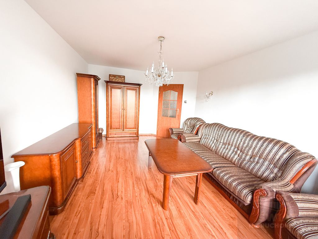 3 pokojowe mieszkanie na sprzedaż (6)