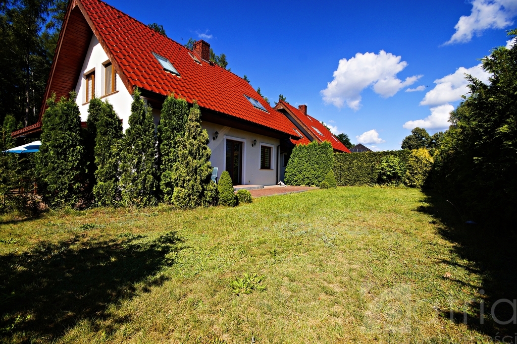 Gotowy do zamieszkania dom w Podańsku (8)