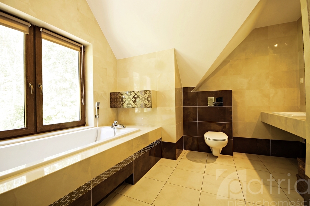 Gotowy do zamieszkania dom w Podańsku (18)