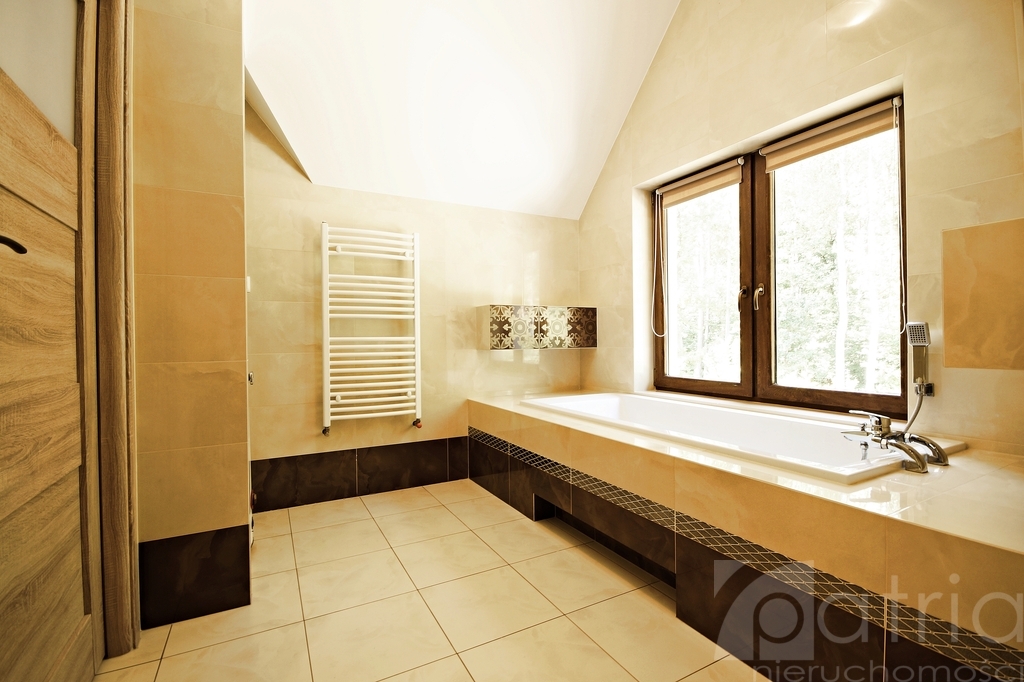 Gotowy do zamieszkania dom w Podańsku (19)