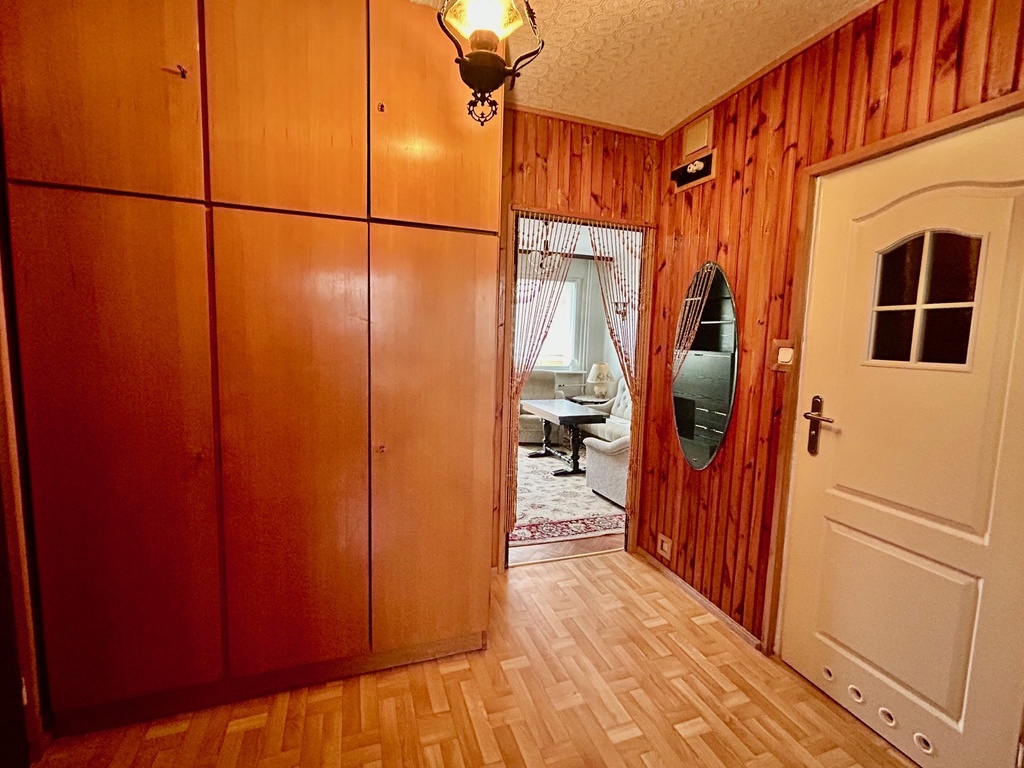 Niski budynek * winda * umeblowane * balkon (4)