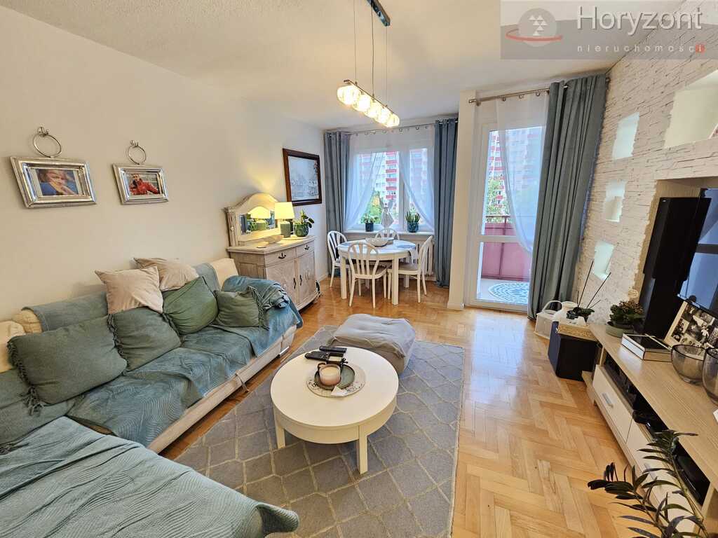 Ładne 3pok. 67m2, balkon - Książąt Pomorskich (2)