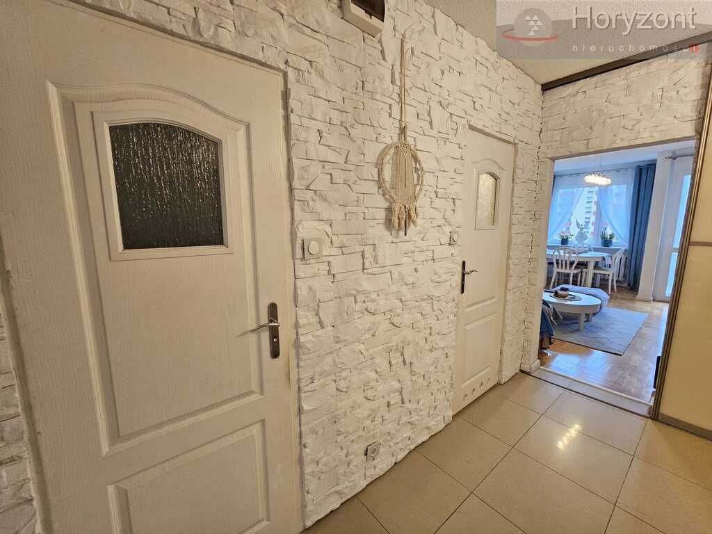 Ładne 3pok. 67m2, balkon - Książąt Pomorskich (16)