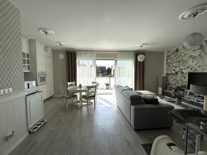 Dwupoziomowy apartament będący namiastką domu. (3)