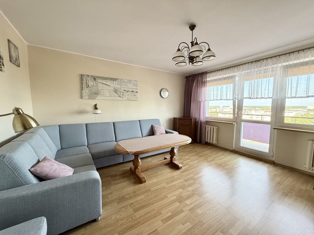 3 pokoje z widokiem na panoramę miasta (1)