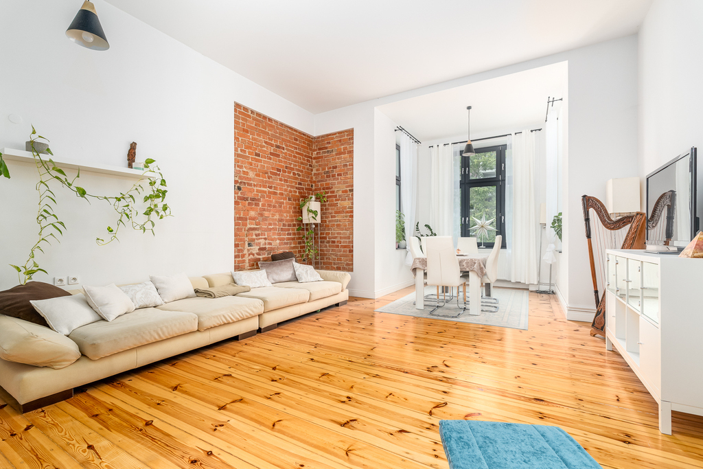 Wyjątkowe 4.pok. mieszkanie z duszą w kamienicy! (2)