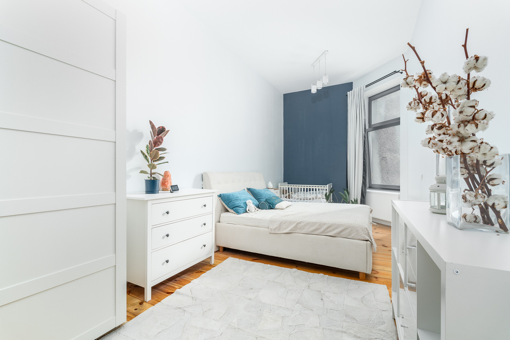 Wyjątkowe 4.pok. mieszkanie z duszą w kamienicy! (6)