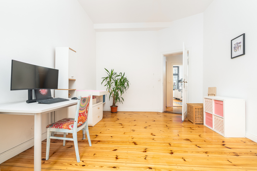 Wyjątkowe 4.pok. mieszkanie z duszą w kamienicy! (10)