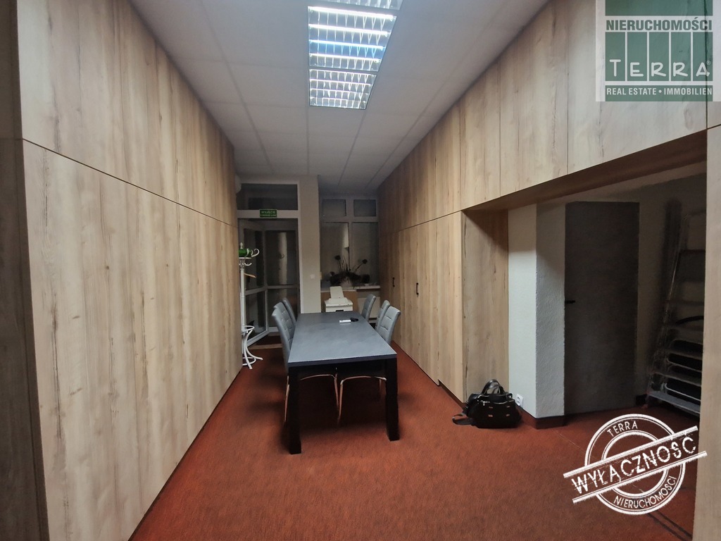 Lokal biurowo-usługowy (7)