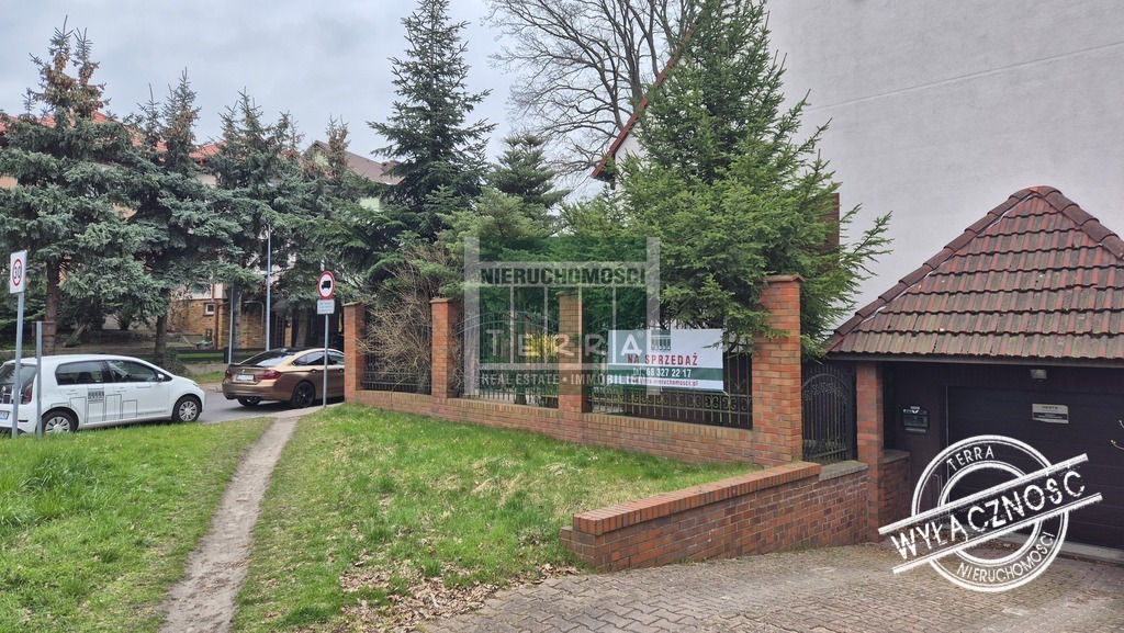 Enklawa w centrum miasta ! (24)