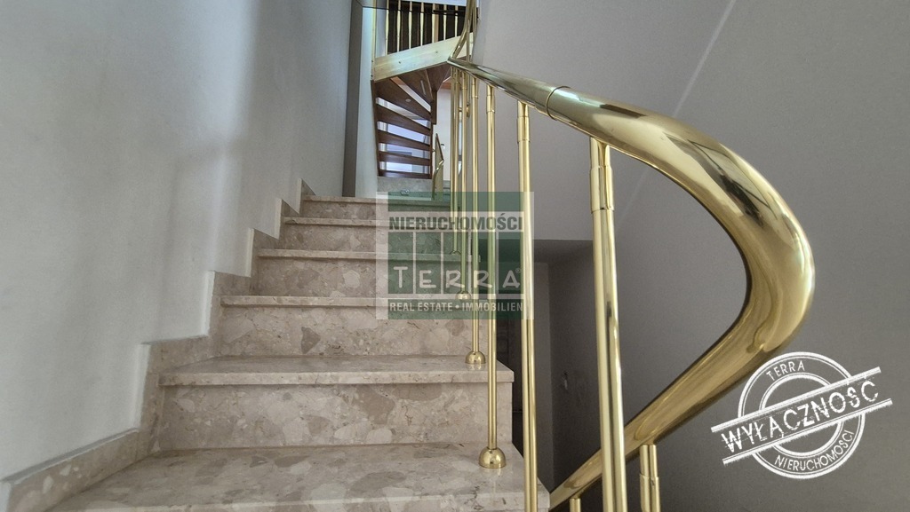 Enklawa w centrum miasta ! (6)