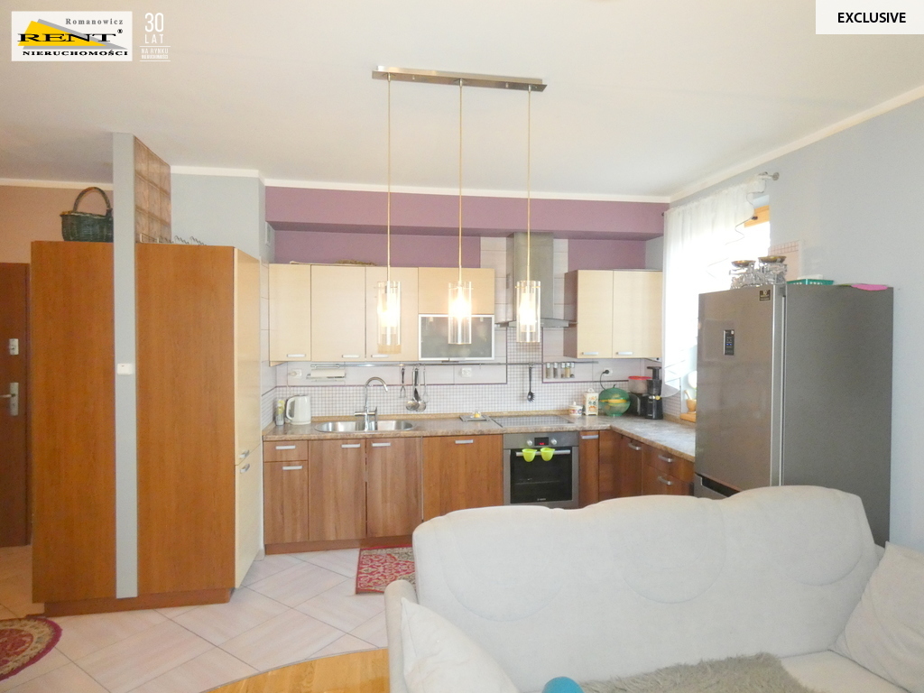 Apartament wśród zieleni, taras, balkon, garaż (3)