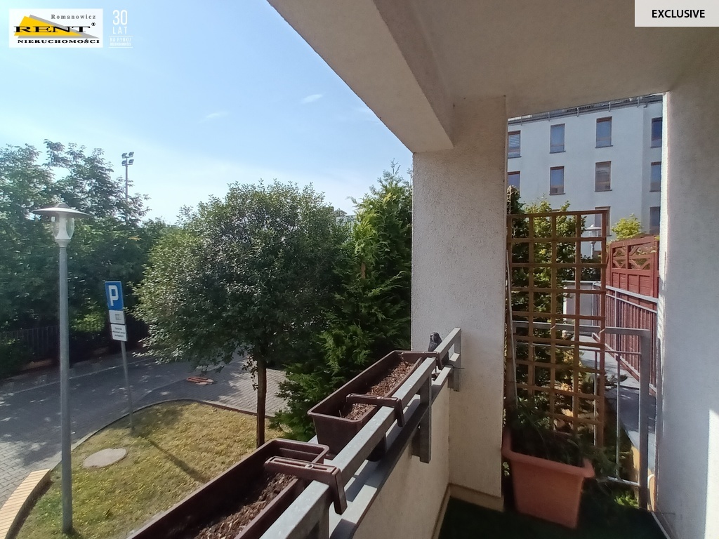 Apartament wśród zieleni, taras, balkon, garaż (19)