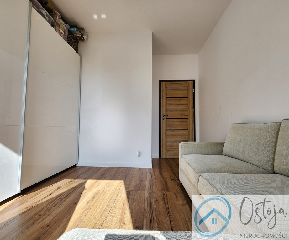 3 Pokoje + Ogród + 2 m. garażowe - Park Ostrowska (7)