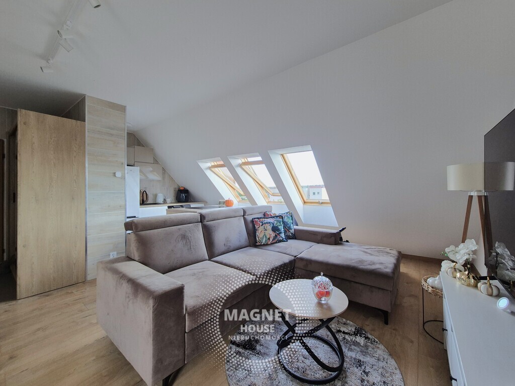 2 pokoje + duże poddasze | odświeżone | os. Majowe (4)