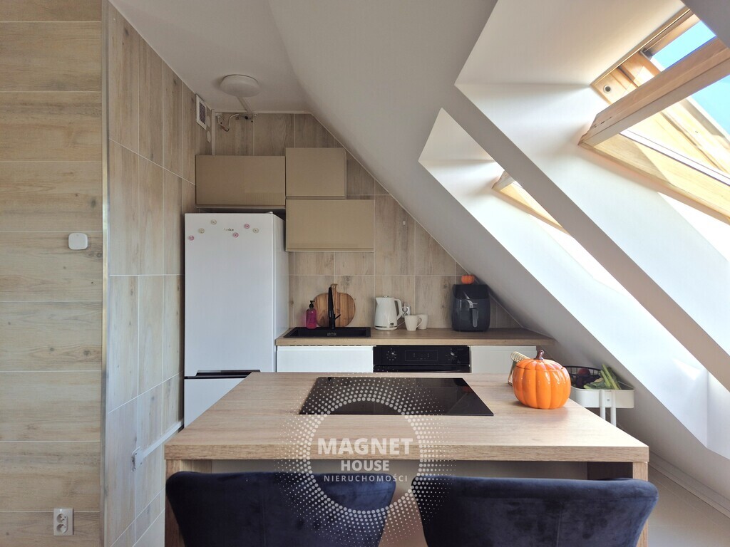 2 pokoje + duże poddasze | odświeżone | os. Majowe (6)