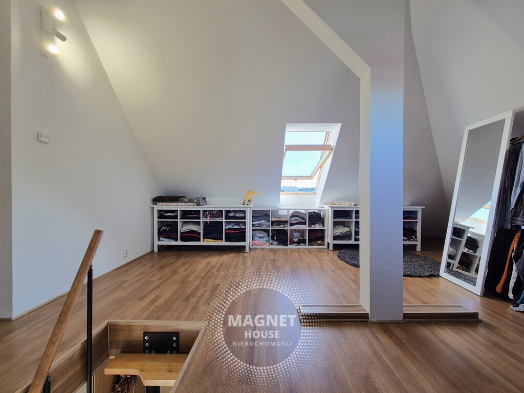 2 pokoje + duże poddasze | odświeżone | os. Majowe (16)