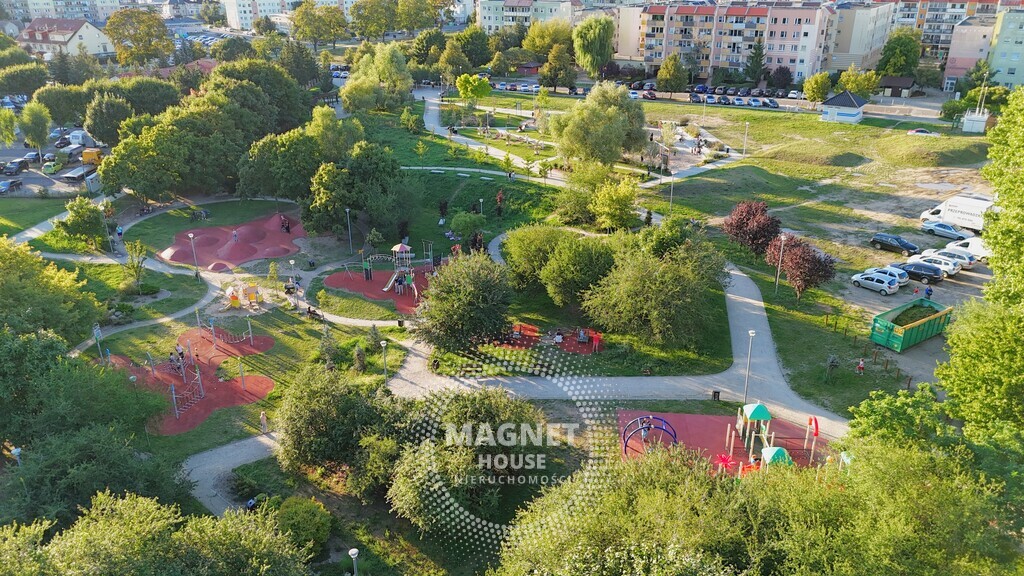 2 pokoje + duże poddasze | odświeżone | os. Majowe (20)