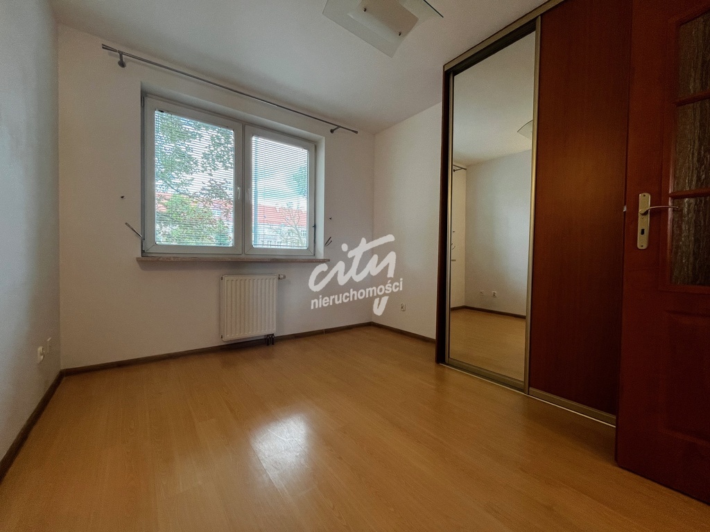 4 pokoje na Pogonie z garażem (15)