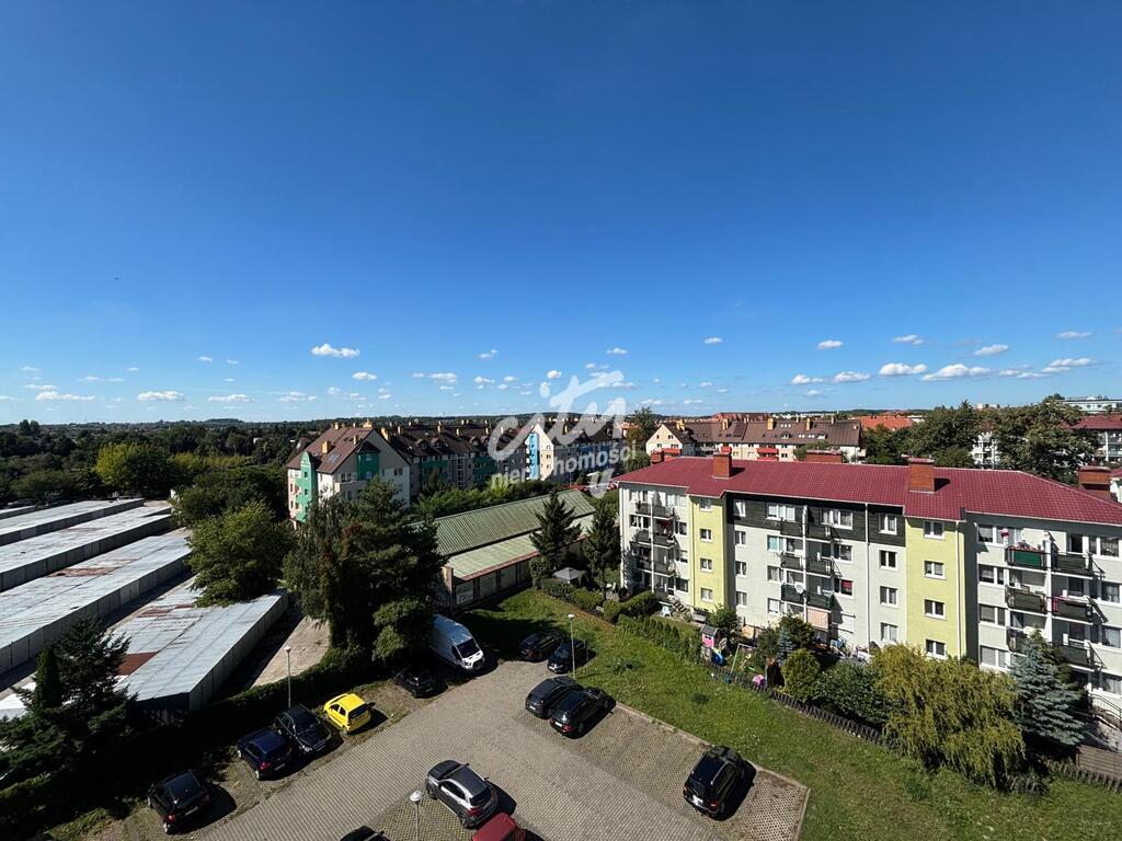 Pogodno! 3 pokoje z balkonem. Piwnica (16)