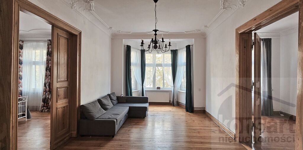 Wyjątkowe, oryginalne mieszkanie w kamienicy (1)