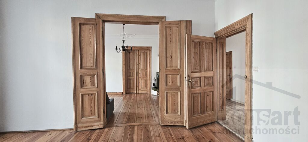 Wyjątkowe, oryginalne mieszkanie w kamienicy (2)