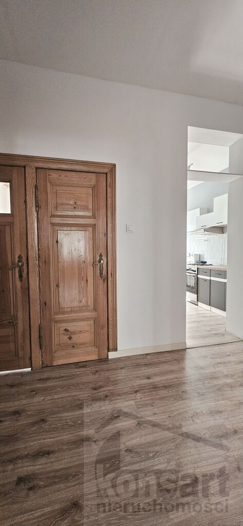 Wyjątkowe, oryginalne mieszkanie w kamienicy (19)