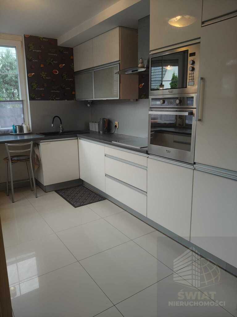 Na sprzedaż komfortowy dom wolnostojący (8)